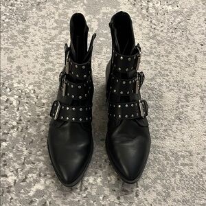 Steven New York shoes by Steve Madden - size 10 - worn once